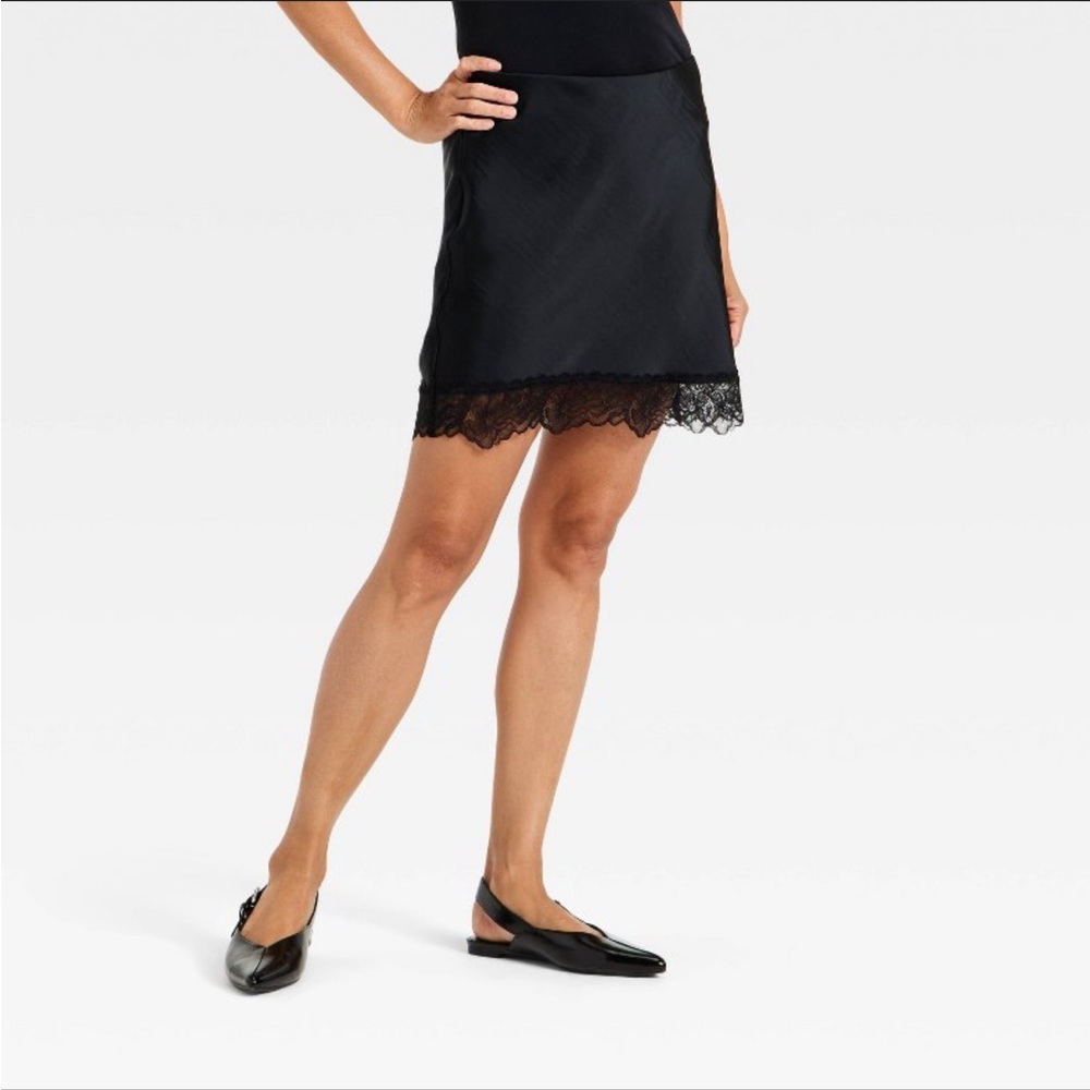 NWT Black Lace Trim Skirt